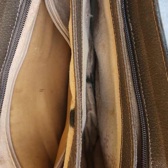 Preloved Authentic Gucci bag - Picture 13 of 17